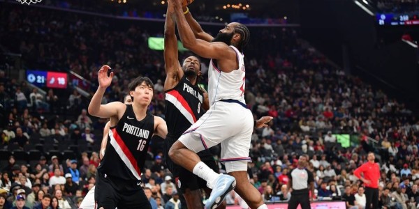 杨瀚森连3场2分1板哈登20+13 快船胜开拓者