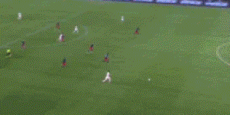 3-0，23岁意大利新星无敌单刀兜射，66岁萨里率意甲劲旅终结2连败