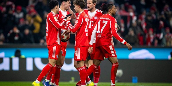 德甲：莱比锡红牛对阵拜仁慕尼黑、多特蒙德对阵圣保利