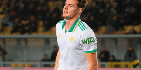 2-0,穆帅前东家升至意甲第4,21岁爱尔兰猛将和多夫比克各入一球