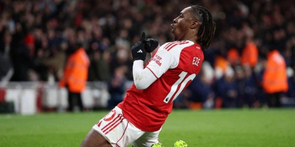 埃泽帽子戏法大战奥利塞独造五球，水晶宫双星欧冠再度交锋