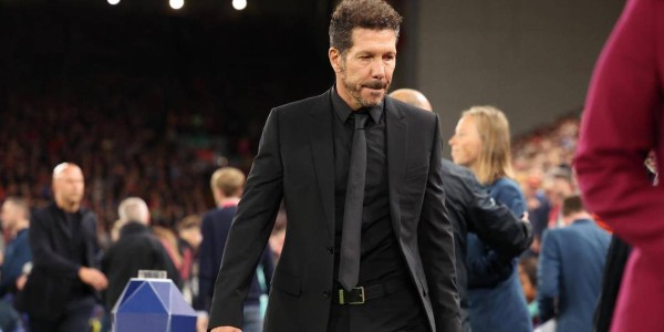 9人轮换酿惨案！马竞0-3保级队，西蒙尼神操作亲手送走冠军