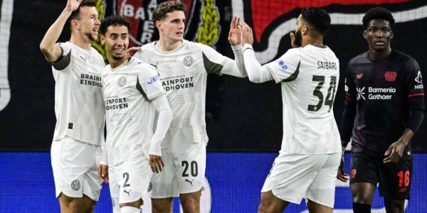 4场3平！，勒沃库森欧冠再平局，尤勒曼遭遇执教困境