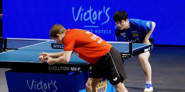 德甲版王者打新手村，樊振东26分钟横扫对手，豪格却觉得大意了