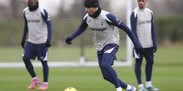 英超球队热刺训练备战比赛