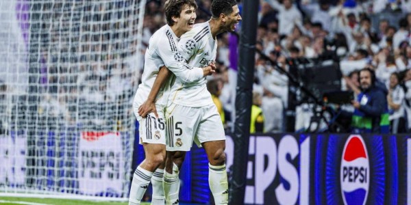 姆巴佩在社交媒体上的强烈信息以及维尼修斯的回应