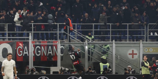 迈尼昂续约米兰的希望重燃：阿莱格里助力球队信心提升