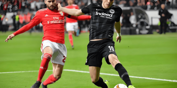 德甲烽火：不来梅残阵求生，法兰克福客场破局