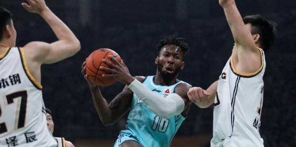 实锤？北京新小外锁定德甲悍将！杰曼默契加持短板成最大变数？