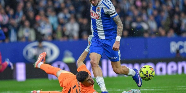 上赛季欧冠收入榜：巴黎1.44415亿欧居首，巴萨1.16562亿欧第四，背后真相大揭秘！