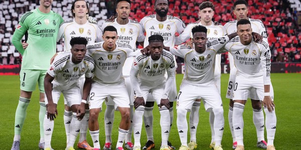 皇马3-0打脸阿隆索！球迷：早该用安切洛蒂的战术，何必浪费三场？