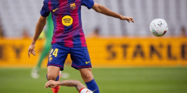 西甲-阿劳霍补时绝杀巴萨2-1吉罗纳豪取三分领跑积分榜