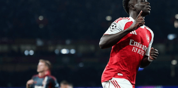 英超第2继续狂飙：豪取3连胜，9场7胜，三线冲击冠军