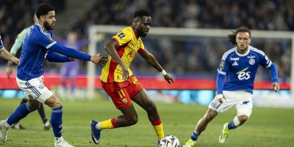 随着斯特拉斯堡1-1法甲第二，法甲最新积分榜出炉：巴黎渔翁得利