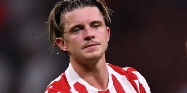 曼联2大引援皆遇挫！小贝林厄姆拒投，6000万求购鸡肋中场恐打水漂？