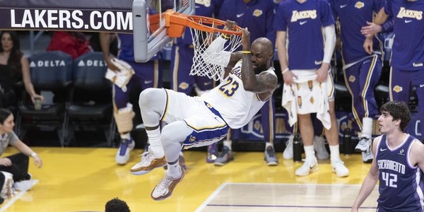 东契奇28+5+9詹姆斯24+1+5 湖人胜国王