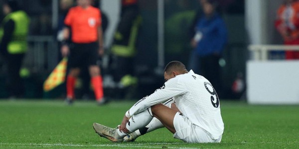 皇马爆冷1-2遭绝杀！西甲冠军悬念一夜复活？