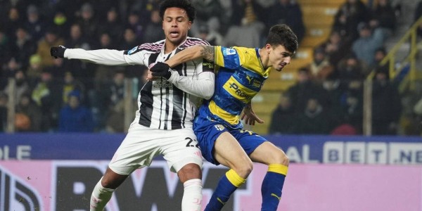 尤文图斯4-1大胜帕尔马 迎来两连胜 反超罗马逼近榜首