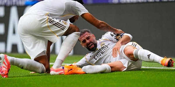 当弗洛伦蒂诺在看台上凝视，阿隆索和他的球队，已经听到了警报声