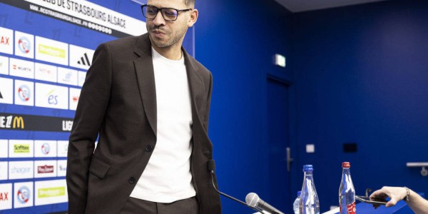 罗森尼尔方法让英格兰在嘲笑与钦佩之间摇摆：乐高、掌声与切尔西的新实验