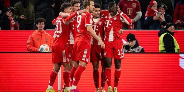 逆转！拒绝爆冷！德甲冠军上演绝杀，赛季不败继续高居榜首