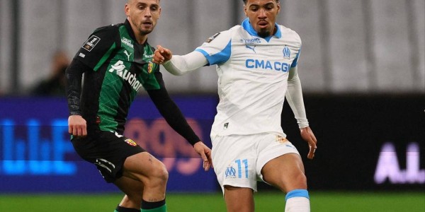 天助大巴黎：朗斯1-3不敌马赛，10连胜戛然而止，无缘超越巴黎登顶法甲