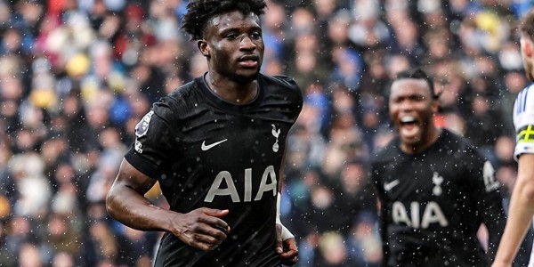 2-1！热刺终结2连平，库杜斯独造2球打出身价，弗兰克还是太稳了