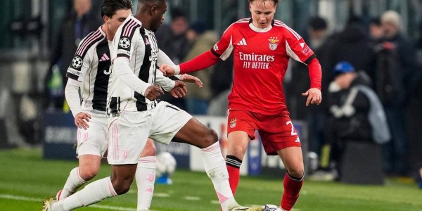 尤文图斯2-0力克本菲卡，洛卡特利赛后评分荣登首位