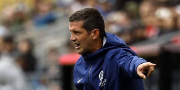 意甲最新动态：米兰锁定18岁锋线新星，国米紧追榜首仅差一分