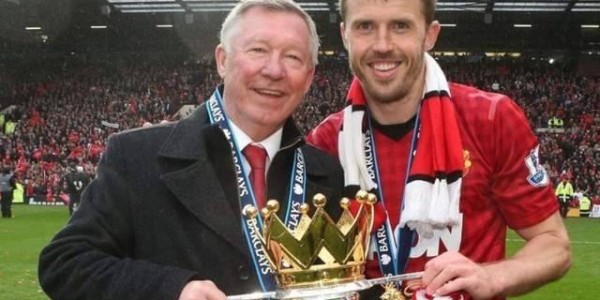 84岁弗格森现场观赛！曼联2-0击败热刺，卡里克执教25天豪取4连胜