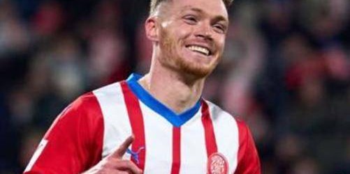 皇马一夜丢冠？随着赫罗纳2-2，西甲榜首又成了烫手山芋！