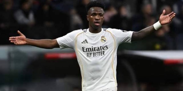 凌晨1点30皇马开球：双杀对手+西甲9连赢姆巴佩冲40球