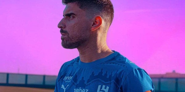 曝曼联明夏欲免费签葡萄牙铁腰！彻底重组中场，现有球员可全换掉