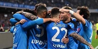 意甲强弱对话：那不勒斯剑指三分，热那亚深陷降级泥潭能否逆袭？