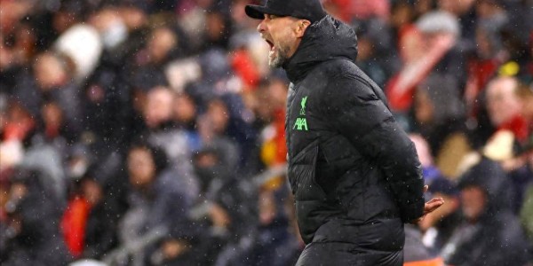 英超回顾：红军之殇，克洛普战术伤人亦伤己，两大死敌宁为玉碎也不为瓦全