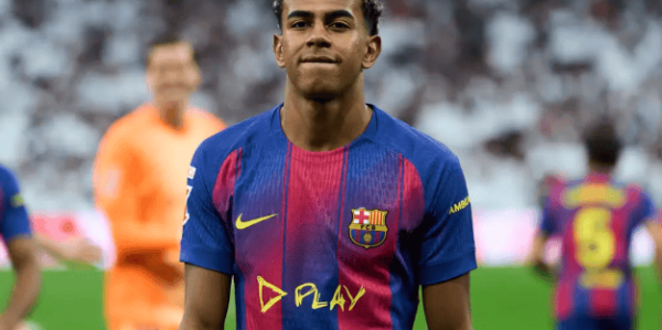 西甲巅峰对决：10 人巴萨顽强抵抗，姆巴佩破门失点，贝林厄姆建功助皇马奏凯