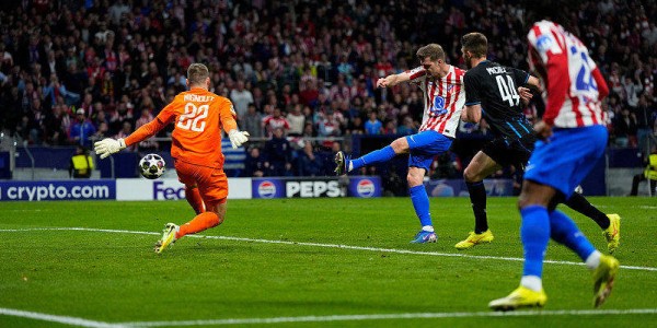 马竞4-1布鲁日 索尔洛特上演帽子戏法