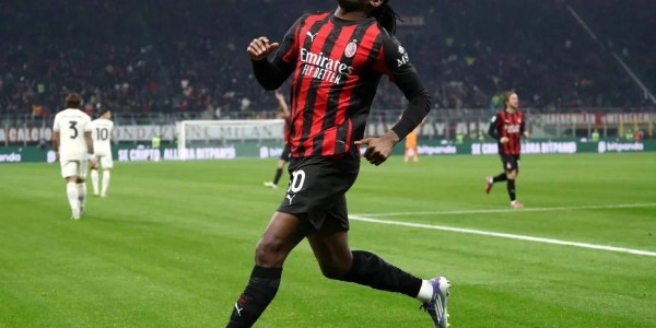 意甲AC米兰对阵国际米兰米兰德比的真相时刻！比分预测战术分析