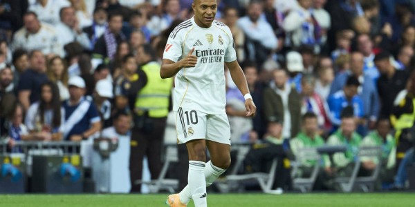 比赛日：红点+冲突皇马KO巴萨 利物浦4连败积分不如曼联