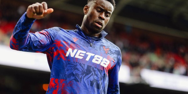 拜仁先下手！争利物浦皇马心仪中卫 已面见球员经纪人