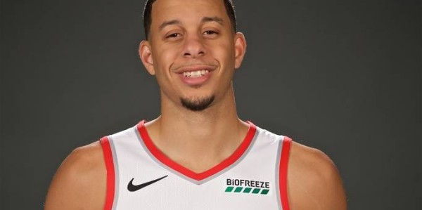 小库里将与勇士签约至赛季结束 此前曾签训练营合同