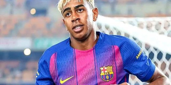 欧冠最新积分榜出炉：巴萨1-2遭绝杀，曼城2-2，阿森纳2-0