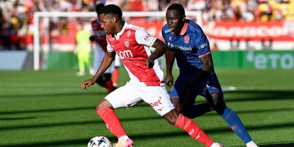 22岁巴萨旧将法蒂在法甲赛场独领风骚，率队2场不败