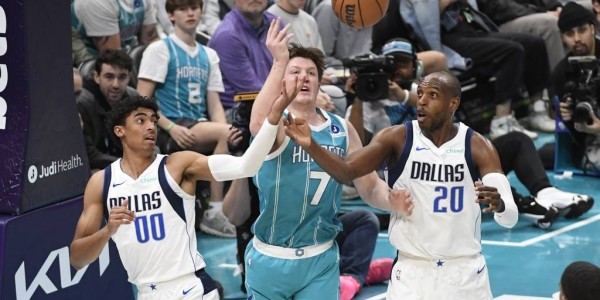 米勒17分黄蜂8人得分上双 击败独行侠砍5连胜