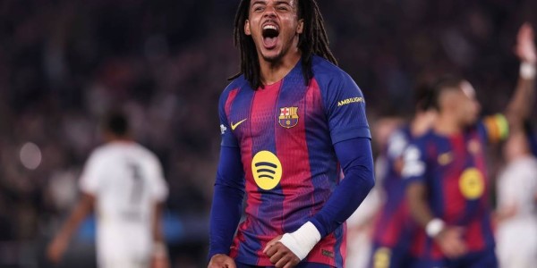 孔德梅开二度刷新纪录 巴萨主场2比1逆转法兰克福